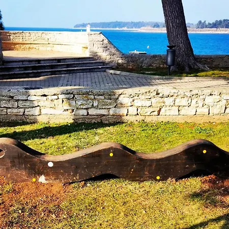 Apartment Mirta Deluxe: Seaside Serenity Novigrad (Istria)
